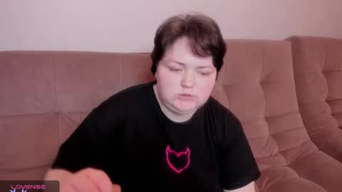 Snapshot of ihaveasecret_ chatting on January 2025 12:03:02 PM Alice online show from January 2025 12:03:02 PM