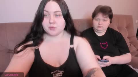 Snapshot of ihaveasecret_ chatting on January 2025 04:04:01 PM Alice online show from January 2025 04:04:01 PM