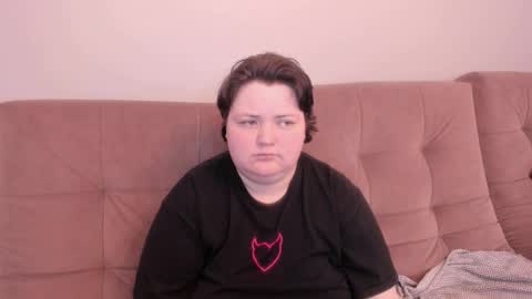 Snapshot of ihaveasecret_ chatting on February 2025 10:07:02 AM Alice online show from February 2025 10:07:02 AM