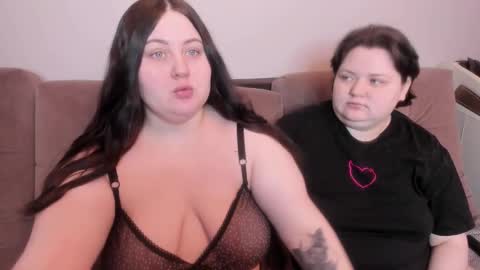 Snapshot of ihaveasecret_ chatting on March 2025 11:33:01 AM Alice online show from March 2025 11:33:01 AM