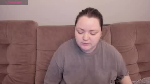 Snapshot of ihaveasecret_ chatting on December 2025 11:59:01 AM Alice online show from December 2025 11:59:01 AM