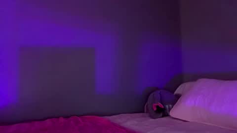 cassie online show from September 2025 12:12:02 AM