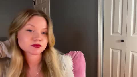 cassie online show from February 2026 03:44:02 AM