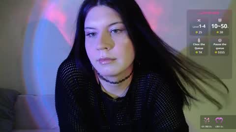 Vella online show from November 2025 09:43:02 PM