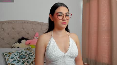 Snapshot of iki_mei chatting on January 2025 02:53:01 PM Maria online show from January 2025 02:53:01 PM