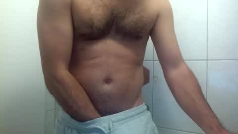 Snapshot of ilcaponero chatting on April 2026 09:42:01 PM ilcaponero online show from April 2026 09:42:01 PM