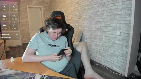 iliaskris online show from March 2025 06:08:02 PM