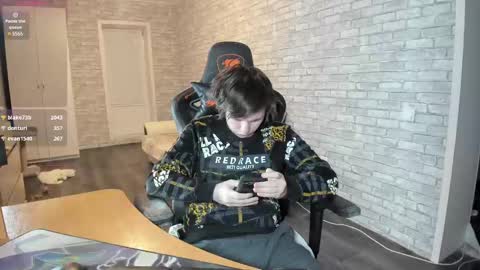 iliaskris online show from March 2025 11:28:02 PM