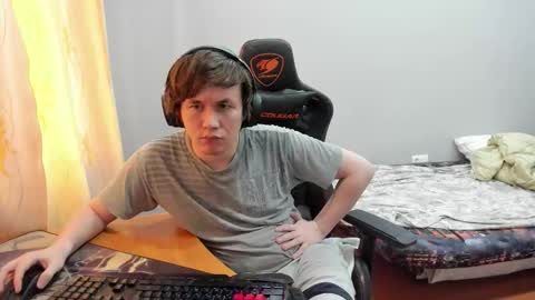 iliaskris online show from September 2025 11:45:02 AM