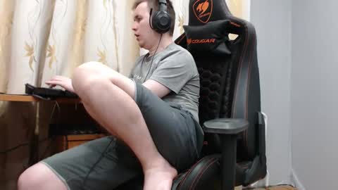 Snapshot of iliaskrisloveee chatting on October 2025 01:01:02 PM lord online show from October 2025 01:01:02 PM