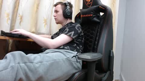 Snapshot of iliaskrisloveee chatting on November 2025 02:06:01 PM lord online show from November 2025 02:06:01 PM