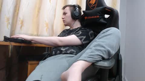 Snapshot of iliaskrisloveee chatting on November 2025 08:13:01 AM lord online show from November 2025 08:13:01 AM