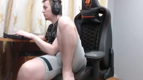 Snapshot of iliaskrisloveee chatting on November 2025 09:03:02 PM lord online show from November 2025 09:03:02 PM