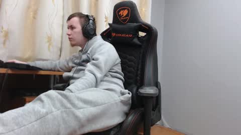 Snapshot of iliaskrisloveee chatting on November 2025 02:10:01 PM lord online show from November 2025 02:10:01 PM