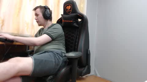 Snapshot of iliaskrisloveee chatting on December 2025 07:06:02 AM lord online show from December 2025 07:06:02 AM