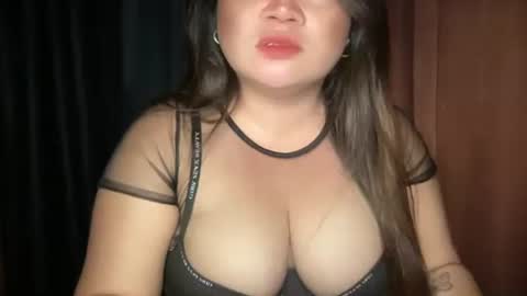 Snapshot of ill_moan_foryouxx chatting on March 2026 12:30:02 PM QUEEN KATH online show from March 2026 12:30:02 PM