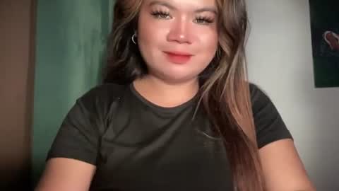 Snapshot of ill_moan_foryouxx chatting on May 2026 09:39:01 AM QUEEN KATH online show from May 2026 09:39:01 AM