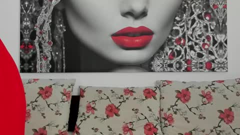 Snapshot of illegalbeauty87 chatting on April 2026 06:39:01 PM Ingrid or more easier...Miss GoDDess Mistress online show from April 2026 06:39:01 PM