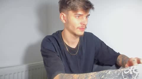 D-Illusion online show from November 2025 10:15:01 AM