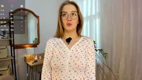 Ilona online show from August 2026 08:02:02 AM