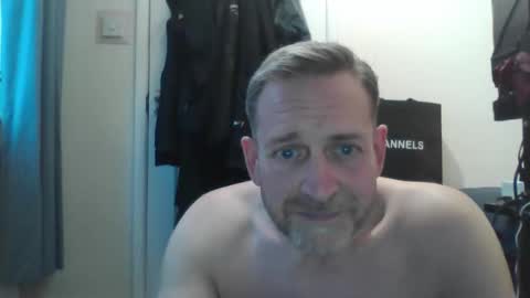 Snapshot of ilove2show71 chatting on October 2025 04:19:02 PM ilove2show71 online show from October 2025 04:19:02 PM