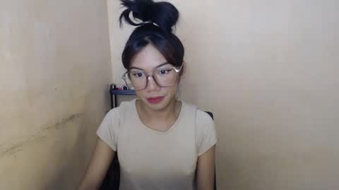 Snapshot of iloveyou28xx chatting on April 2026 09:37:02 PM CALL ME JEN YOUR SWEET GIRL 3 online show from April 2026 09:37:02 PM