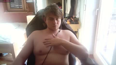 Snapshot of iloveyoutoo2000 chatting on February 2025 01:41:01 PM iloveyoutoo2000 online show from February 2025 01:41:01 PM