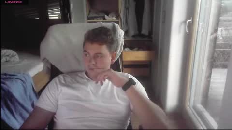 Snapshot of iloveyoutoo2000 chatting on September 2025 04:45:02 PM iloveyoutoo2000 online show from September 2025 04:45:02 PM