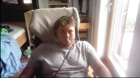 Snapshot of iloveyoutoo2000 chatting on October 2025 12:26:02 PM iloveyoutoo2000 online show from October 2025 12:26:02 PM