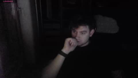 Snapshot of iloveyoutoo2000 chatting on December 2025 03:39:01 PM iloveyoutoo2000 online show from December 2025 03:39:01 PM