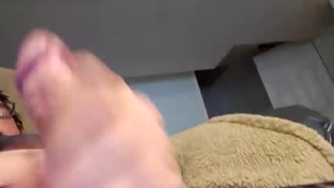 Snapshot of iluvlickingaholes9669 chatting on December 2025 05:01:01 AM iluvlickingaholes9669 online show from December 2025 05:01:01 AM