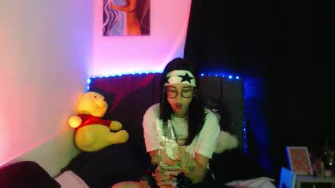 Snapshot of ily_bea chatting on March 2026 01:32:01 AM Ily Bea online show from March 2026 01:32:01 AM