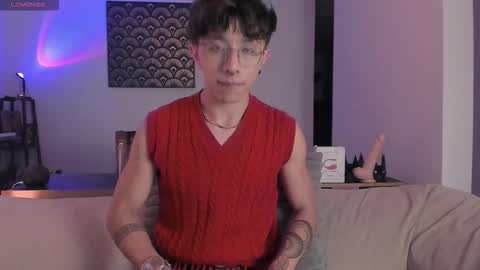 IM  THOMAS online show from December 2025 01:33:02 AM