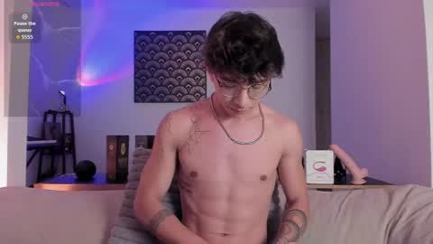 IM  THOMAS online show from December 2025 02:19:01 AM