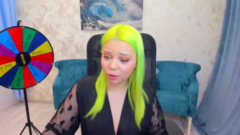 Roxy online show from March 2025 10:52:02 PM