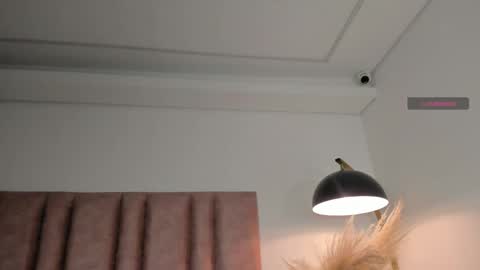 Snapshot of im_alejandra_ chatting on April 2026 04:37:01 AM Aleja online show from April 2026 04:37:01 AM