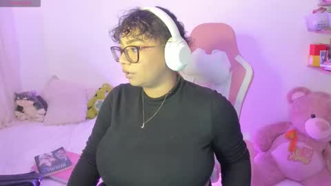 Snapshot of im_angels7 chatting on October 2025 04:12:01 AM Angela online show from October 2025 04:12:01 AM