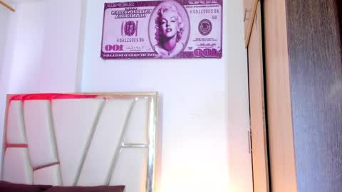 im_brittany_333 online show from February 2025 05:06:01 PM