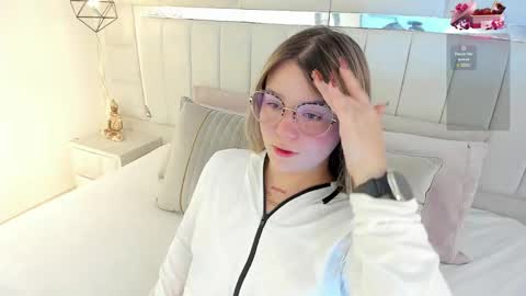 Snapshot of im_dalhia chatting on March 2025 08:45:02 PM DAHLIA online show from March 2025 08:45:02 PM