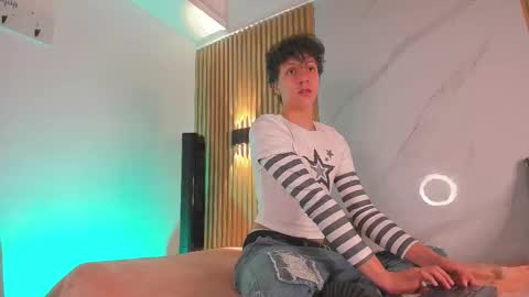 daren online show from December 2025 05:26:01 AM