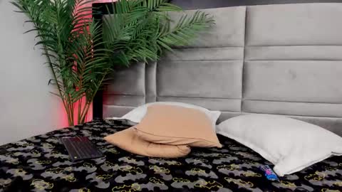  Im Gaia online show from January 2025 07:13:02 PM