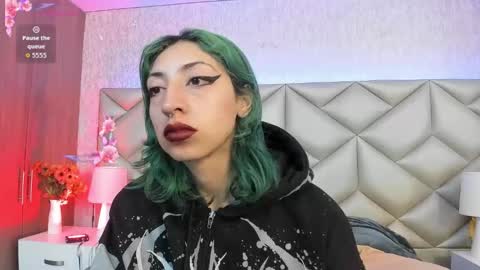  Im Gaia online show from December 2025 12:23:02 PM