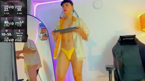 Snapshot of im_juaniito chatting on September 2025 02:44:02 AM  40 OFF TODAY online show from September 2025 02:44:02 AM