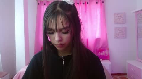 Snapshot of im_julietaa chatting on May 2026 07:52:01 PM Julieta online show from May 2026 07:52:01 PM