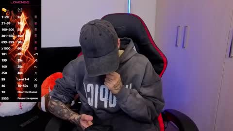 Laia online show from December 2025 11:58:01 PM