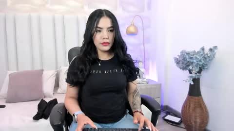 LUNA online show from May 2026 08:48:02 PM