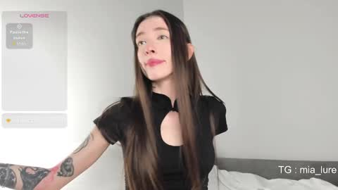 Im Lure online show from May 2026 10:04:02 PM