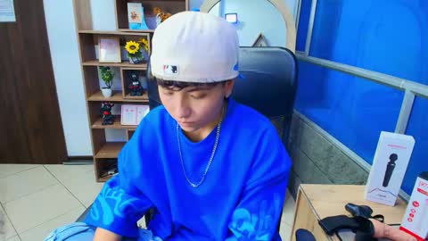 mathias online show from November 2025 02:36:01 AM