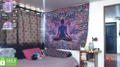 Cutie pie online show from October 2025 02:29:02 PM