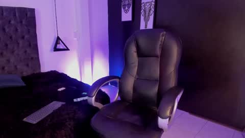 Snapshot of im_ralff chatting on April 2026 03:34:02 AM RALF online show from April 2026 03:34:02 AM